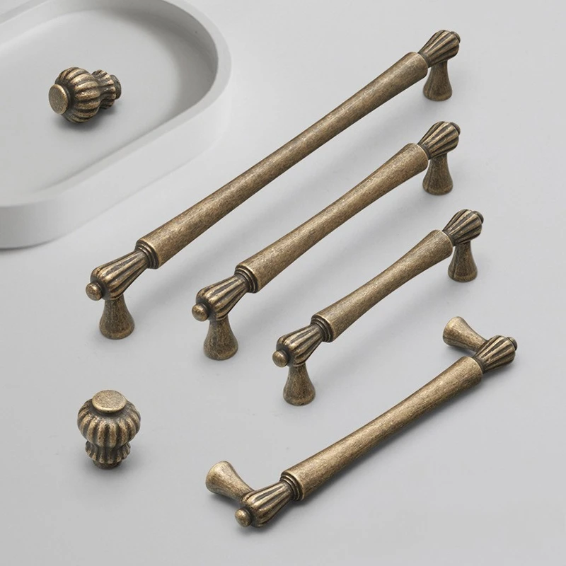 Yellow antique cabinet door handle European-style wardrobe door handle retro aged American and French drawer pull