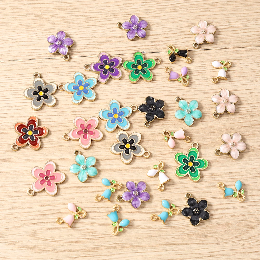 10 Stück niedliche, bunte Emaille-Blumenanhänger zum Basteln von Anhängern, Halsketten, Ohrringen, Armbändern, DIY-Bastelarbeiten und Schmuckzubehör – Detail 3