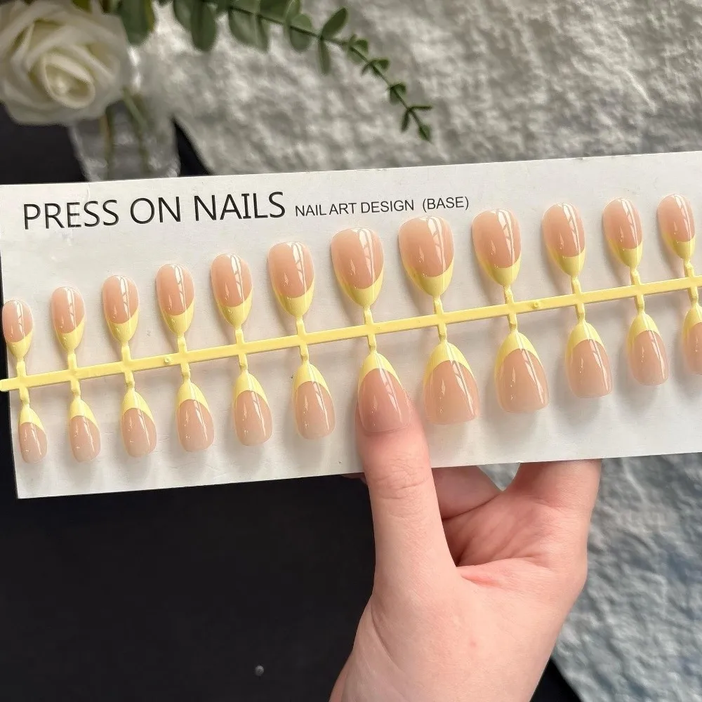 Fashion 30 Pieces Press On Nails Almond Shape Medium Length Fake Nails Matte Nude Glossy Finish False Nails for Nail Art