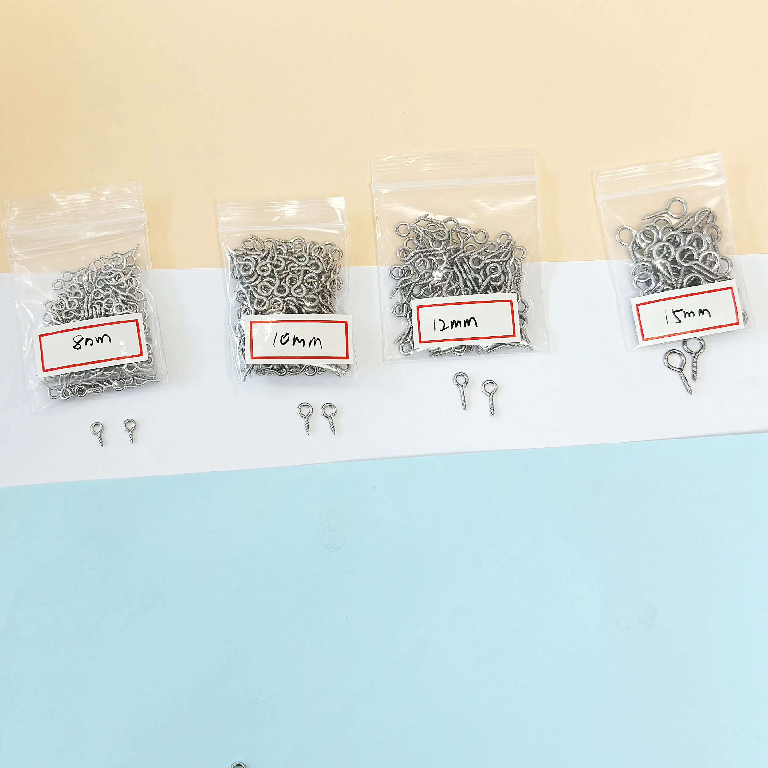   電気メッキヘアピン人形穴あけeepホーンネイルファイオンジュエリー合金素材長期的な色保持