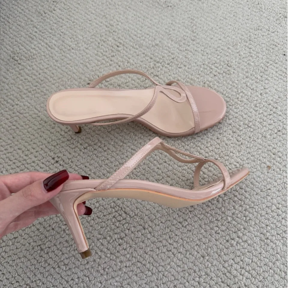 

Round Toe Low Heel Flip Flops French Style Fairy Nude Sandals Dinner Party Women's Shoes Sandalias Mujer Verano
