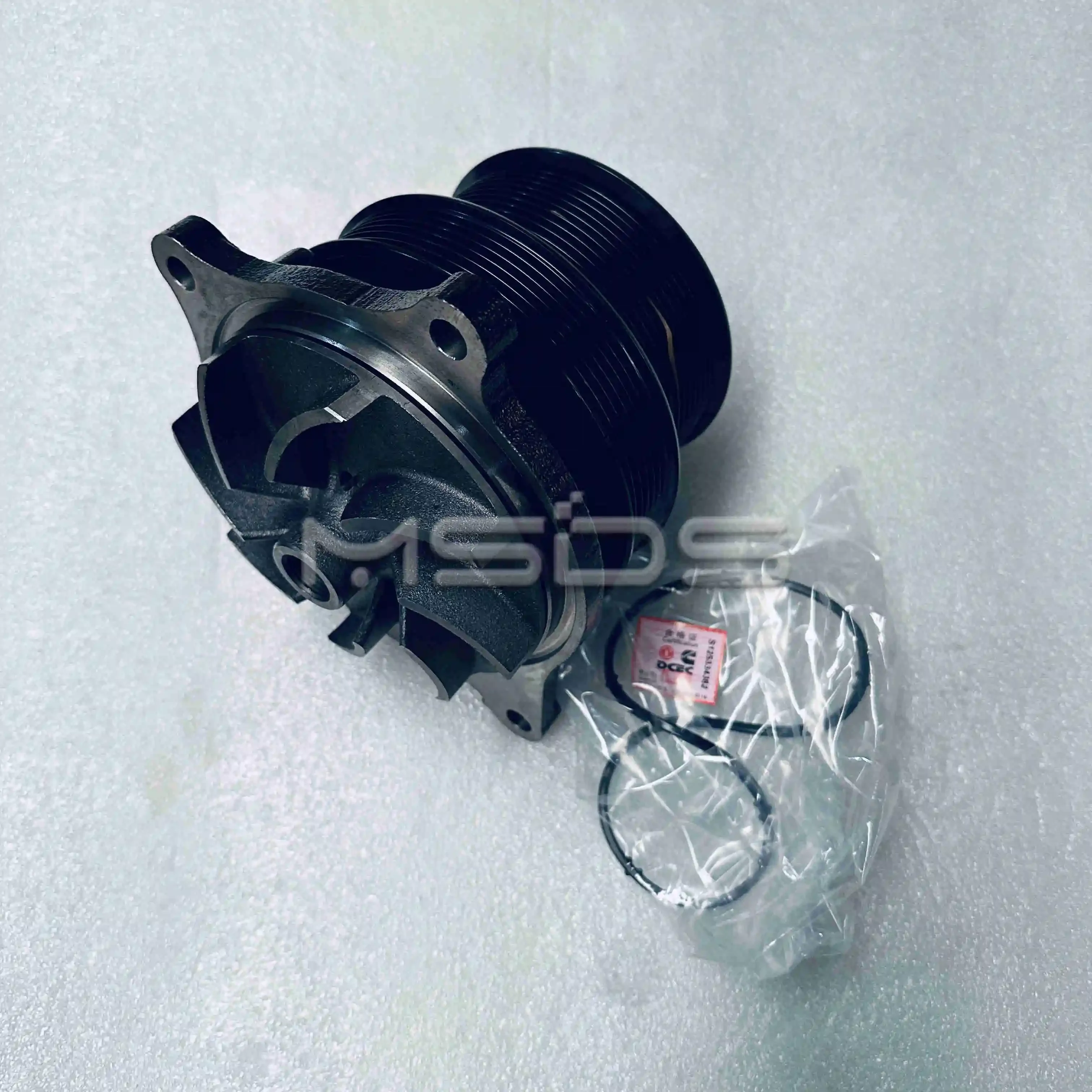 

Popular Hot sell ISZ Cummins Engine Parts Water Pump Core 5680293