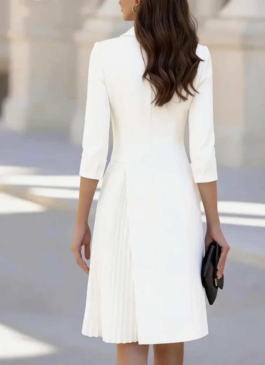 Bürodamen-Blazer-Midikleid mit gekerbtem Revers, doppelreihigen Knöpfen, 3/4-Ärmeln, plissiertem Swing-Schnitt, für Business- und Party-Anlässe. – Detail 6