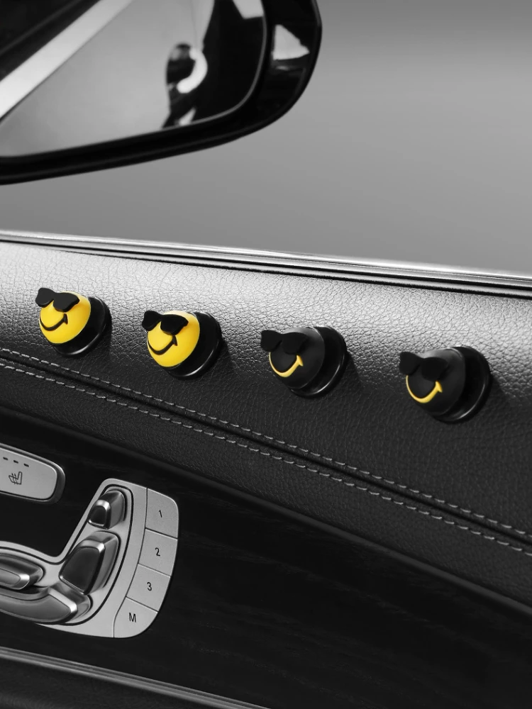 Cartoon Smiley Car Small Hook Suitable for Earphone Key Storage USB Data Cable Seat Back Umbrella Storage Hook Interior 4 Pieces