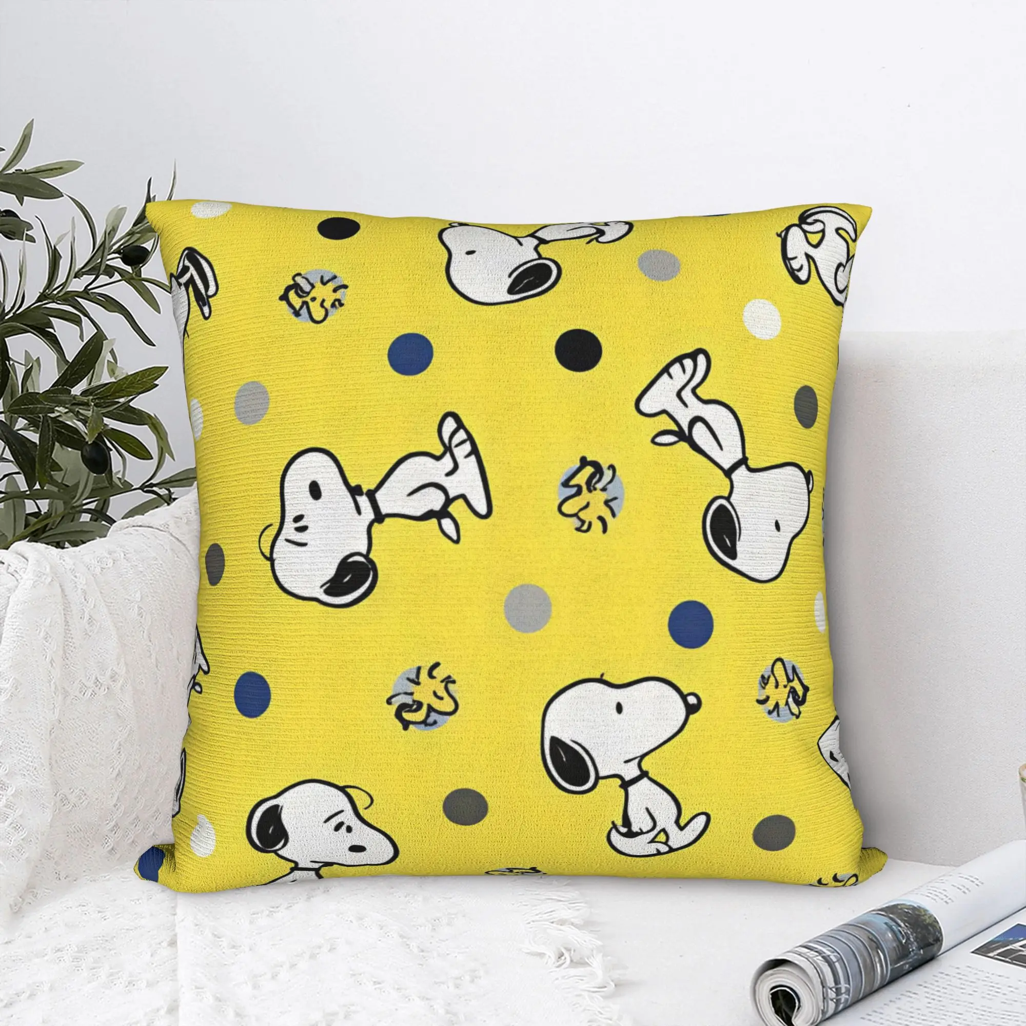 Snoopy Woodstock Cartoon Beagle Pillow Case 45x45cm Living Room Decoration Fashion  Cushion Decoration Salon Square Pillowcase
