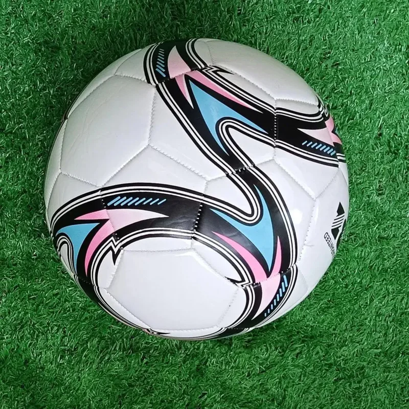 Pallone da calcio standard misura 5 - PVC di alta qualità, resistente all'usura, costruzione per allenamenti giovanili/adulti e partite competitive