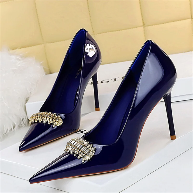 Women Fetish 9.5cm High Heels Nude Pumps Wedding Bridal Stiletto Sexy Royal Blue Leather Heels Lady Scarpins Crystal Party Shoes