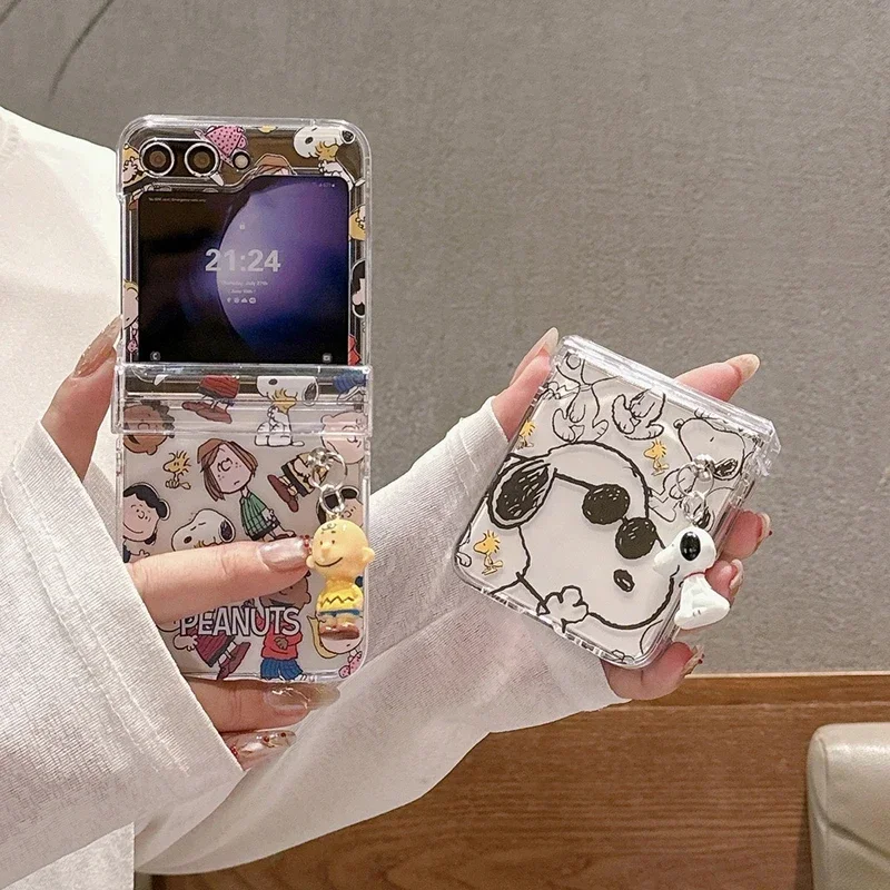 Cute Cartoon Snoopy Charlie Brown Peanuts Transparent Phone Case For Samsung Galaxy Z Flip 7 6 5 Hard PC Back Cover For Z Flip 4