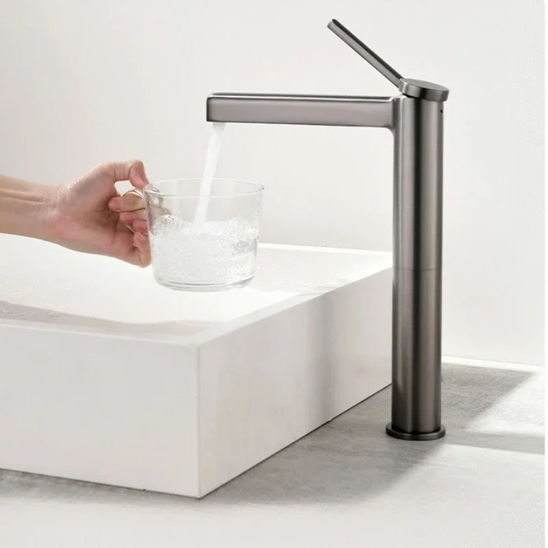 Simple full-copper bathroom washbasin faucet, hotel bathroom sink, household basin faucet, cold and hot water faucet
