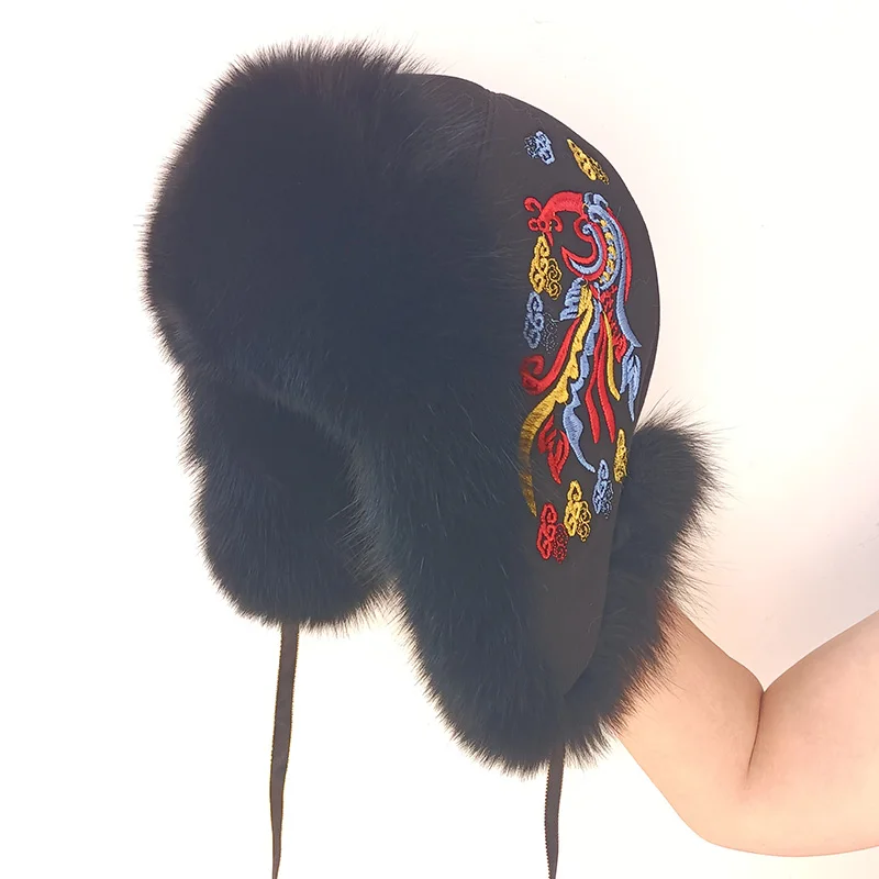 Real Women Fox Fur Hat With earflap Warm Winter Ladies Thick Real Raccoon Fur Hats 2018 New Hot sale Russia Geunine Fox Fur Cap