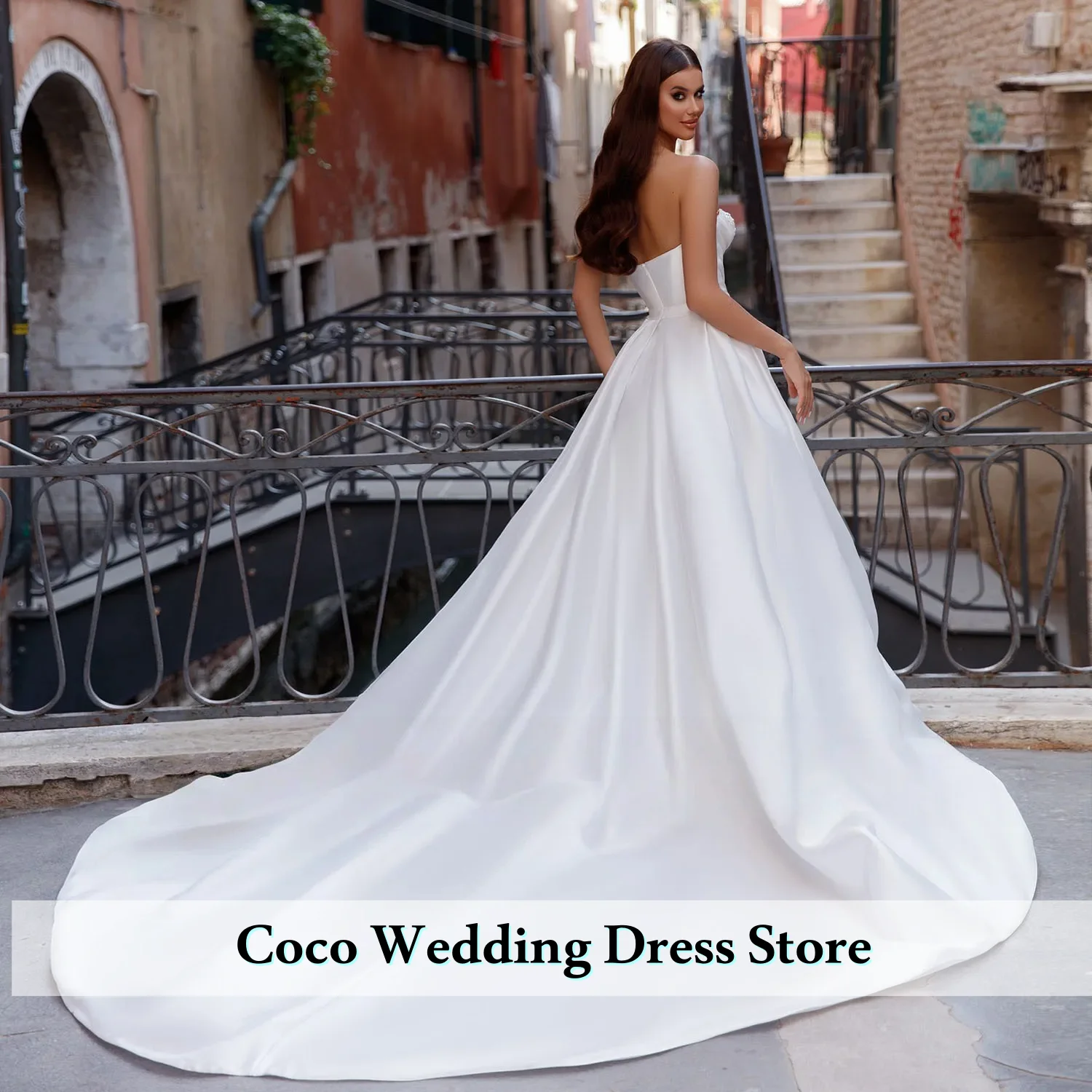 Customized Gorgeous Pearls Sequins Sweetheart Neck Zipper Up Back Satin A-Line Bridal Wedding Dress Vestido De Noiva