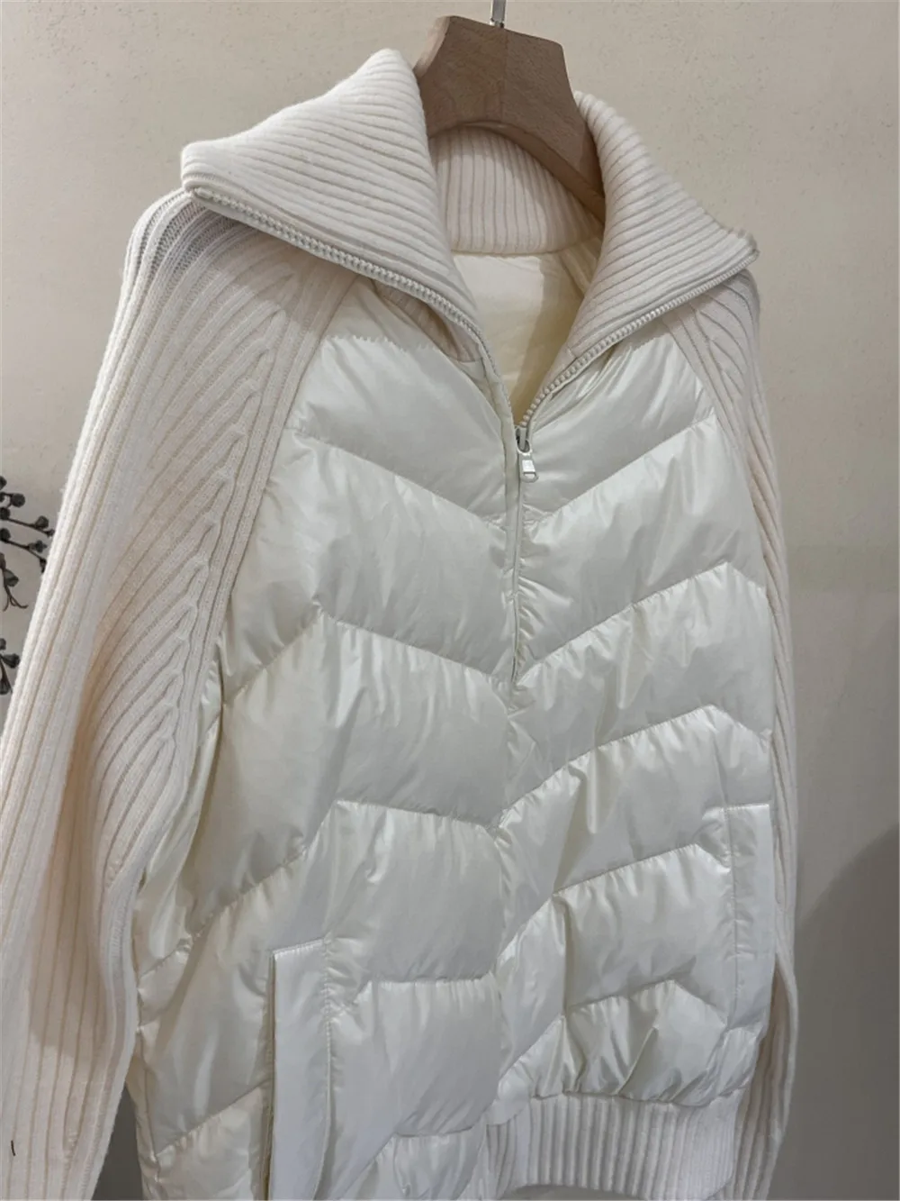 Imagem -04 - Cardigan de Zíper de Gola Alta Feminino Cabolsa de Malha Jaqueta de Ganso Branco Emendado Roupa Grossa b c Novo