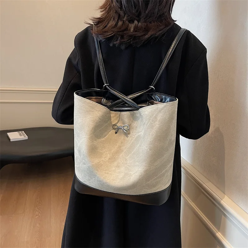 Large-capacity shoulder bag female autumn/winter 2024 new simple leisure shoulder bag popular work tote bag