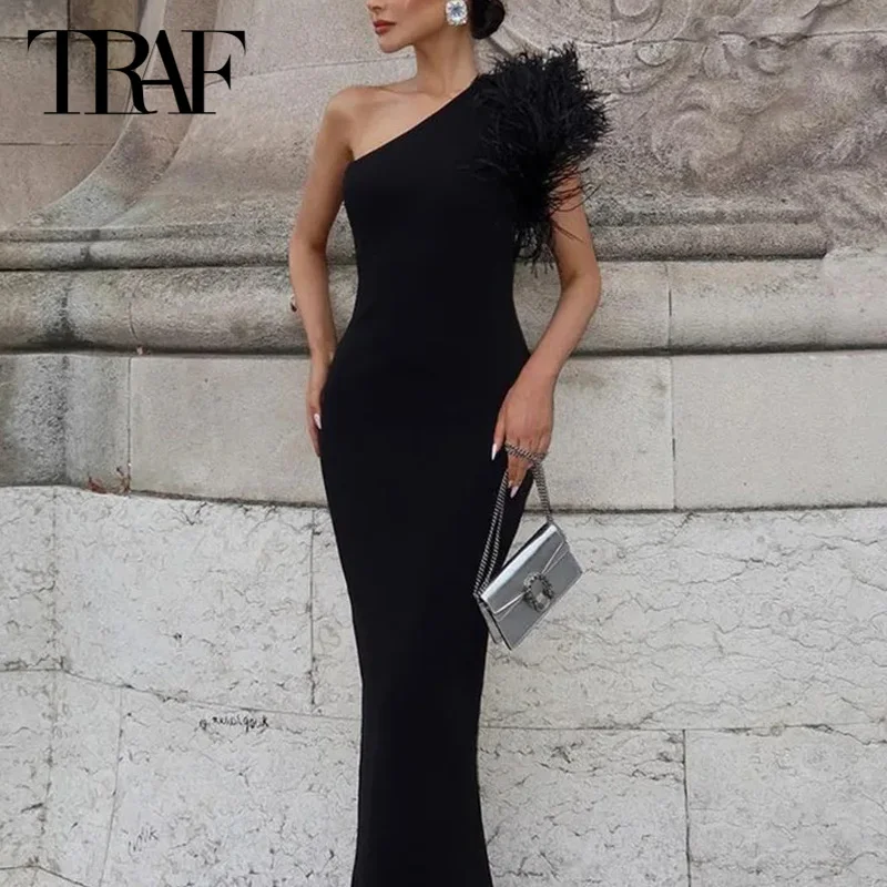 TRAF Long Dresses 2024 Summer Autumn Women's Off Shoulder Elegant Evening Dresses Ladies Fashion Formal Sleeveless Black Dress