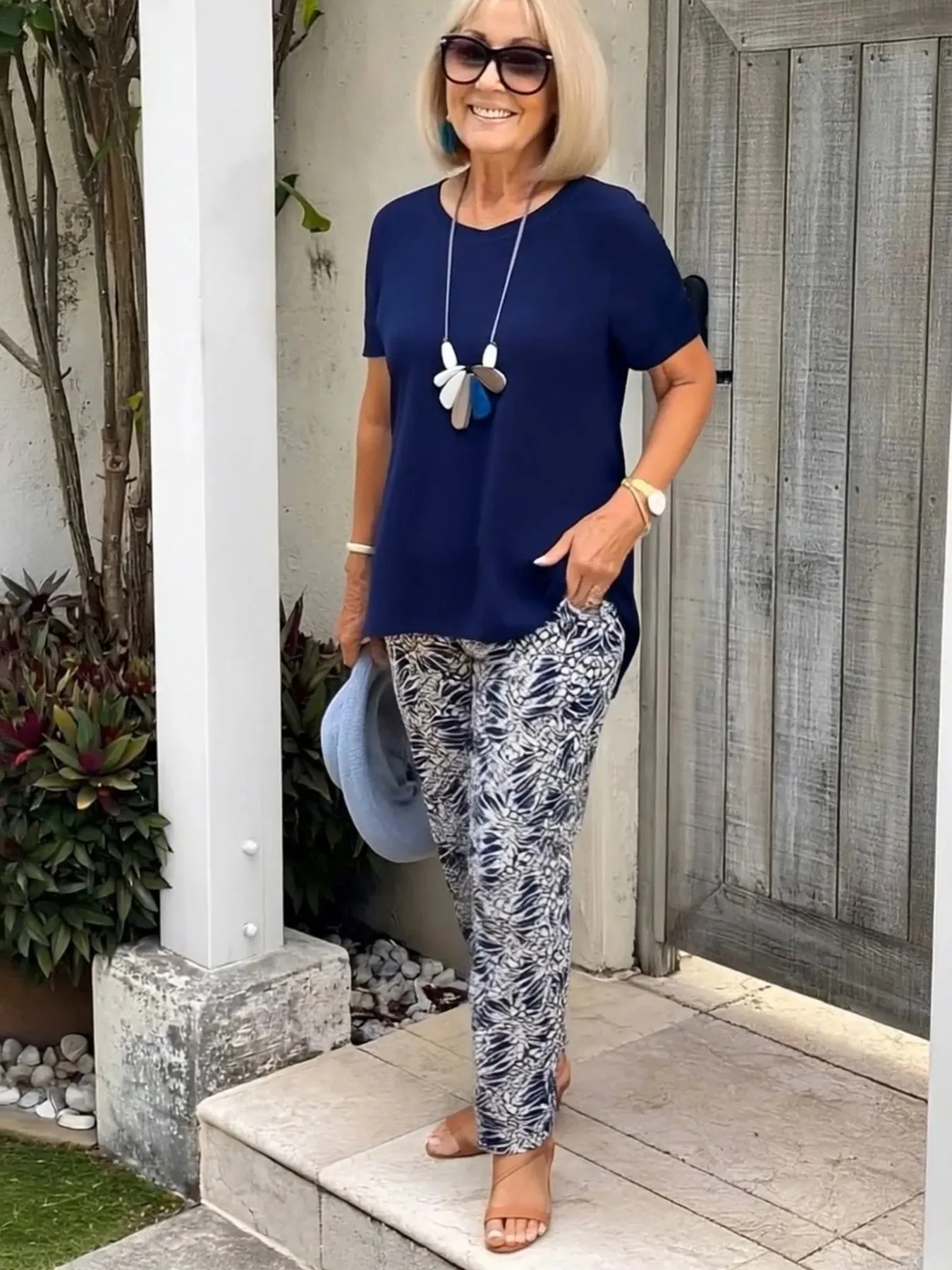 

Summer New Casual Suit For Women Loose Commuting Solid Color O-Neck Short Sleeved Pullover Fashion Print Trousers Two-piece Set