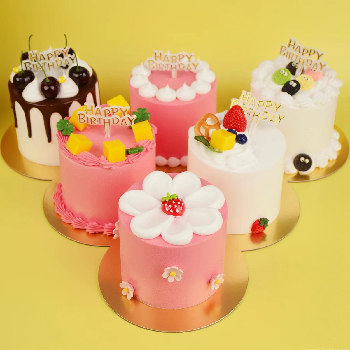 High Simulation Cake Model Fake Cake European Fruit, Birthday New Net, Red 4 Inch 1 Pc