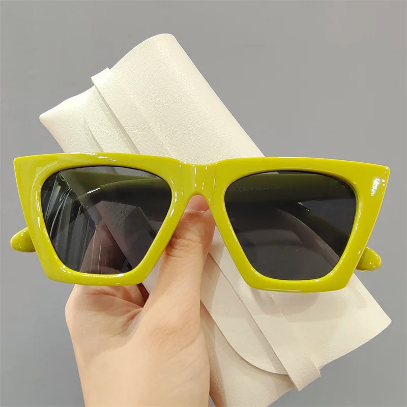 

Retro Green Women Cat Eye Sunglasses Brand Big Frame Square Female Men Sun Glasses Vintage Shades Sunglass UV400 Sunnies Oculos