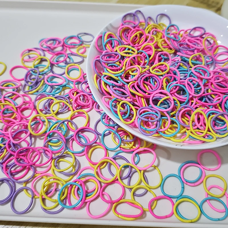 [100 paquetes] El banda de goma para bebé no daña el cabello, anillo pequeño para el pulgar, hilo elástico alto, conjunto de coleteros sin costuras para niños pequeños