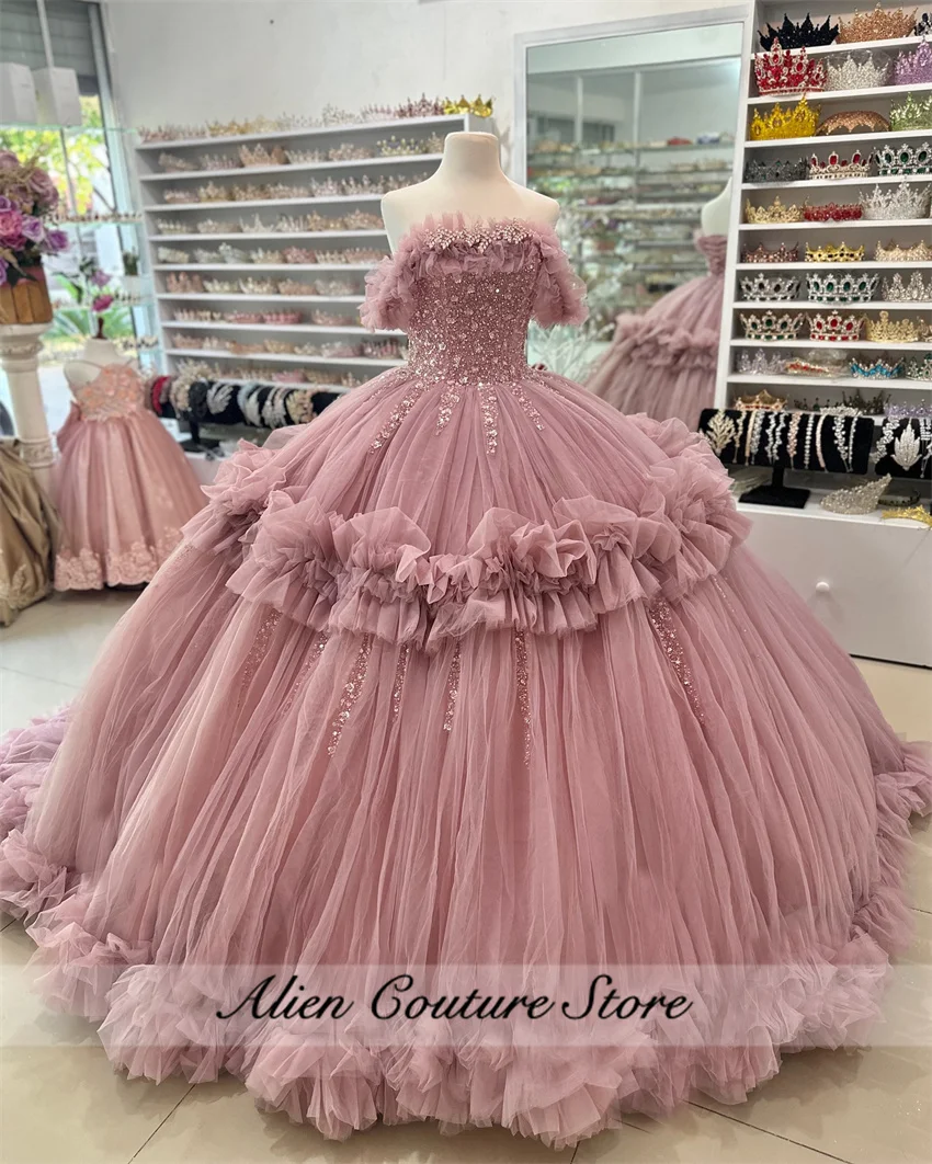 Luxury Pink Princess Ball Gown Quinceañera Dresses 2024 Ruffles Tiered Beads Diamonds Crystal Birthday Party For 15th Girls