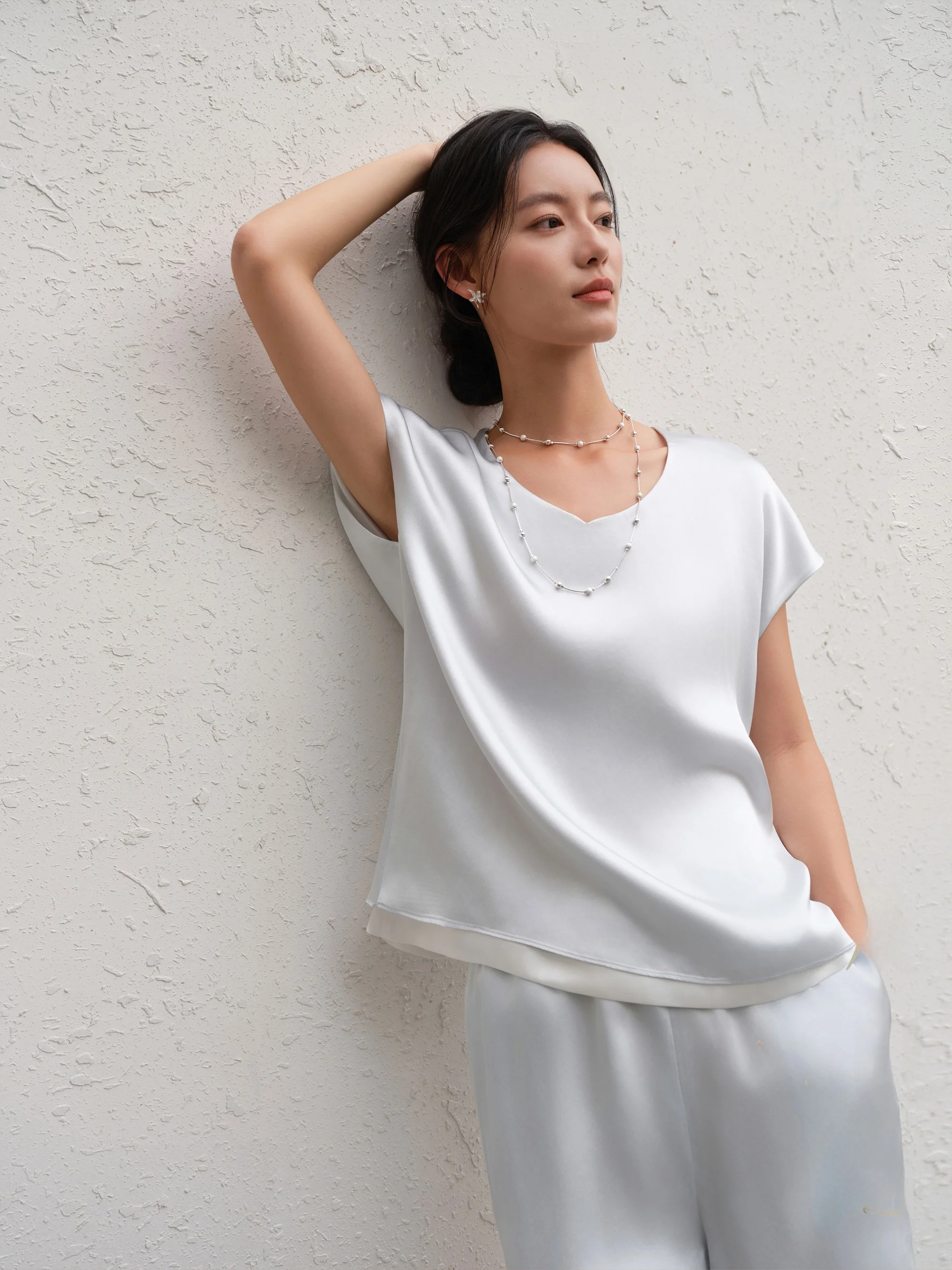 

6A ade Silk Pearl Luster orts Double-Sided Wear oulder-aring ort-Sve Top for Women Commute Sle Summer...