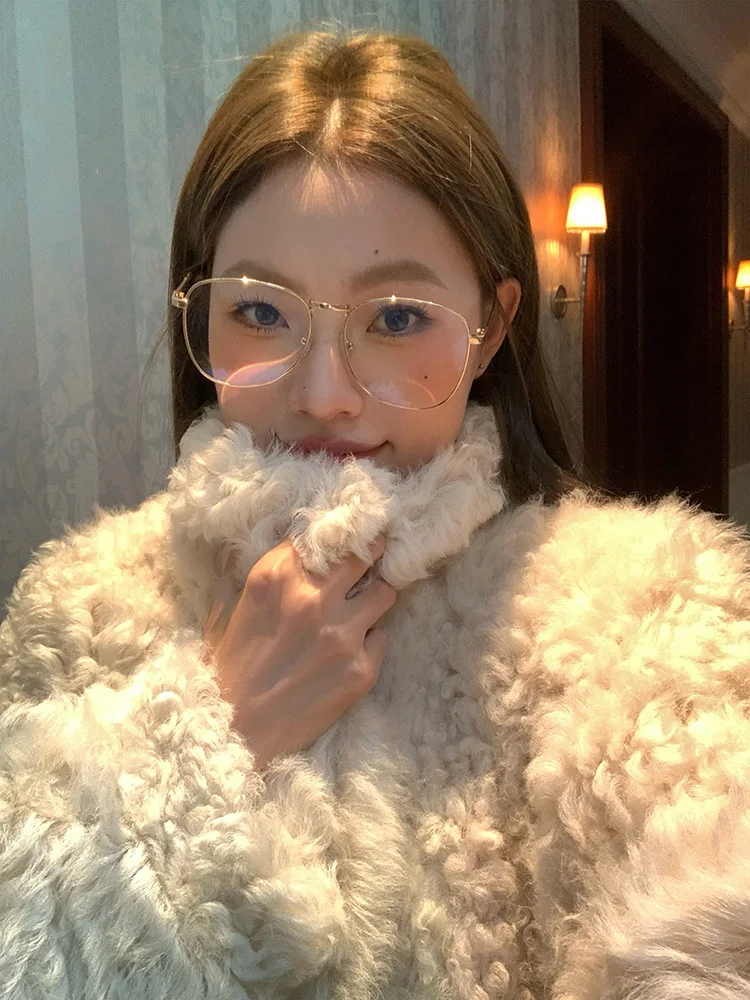 토카 리얼 퍼 2024 신상 여성용 보온 일체형 아우터웨어 긴 소매 라운드 넥 출퇴근 스타일 한국 버전