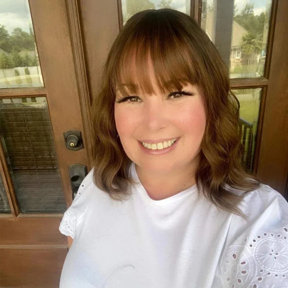 short-medium-brown-higlights-wavy-synthetic-wig-with-bangs-curly-wig-with-bangs-heat-resistant-synthetic-short-wig-for-daily-use