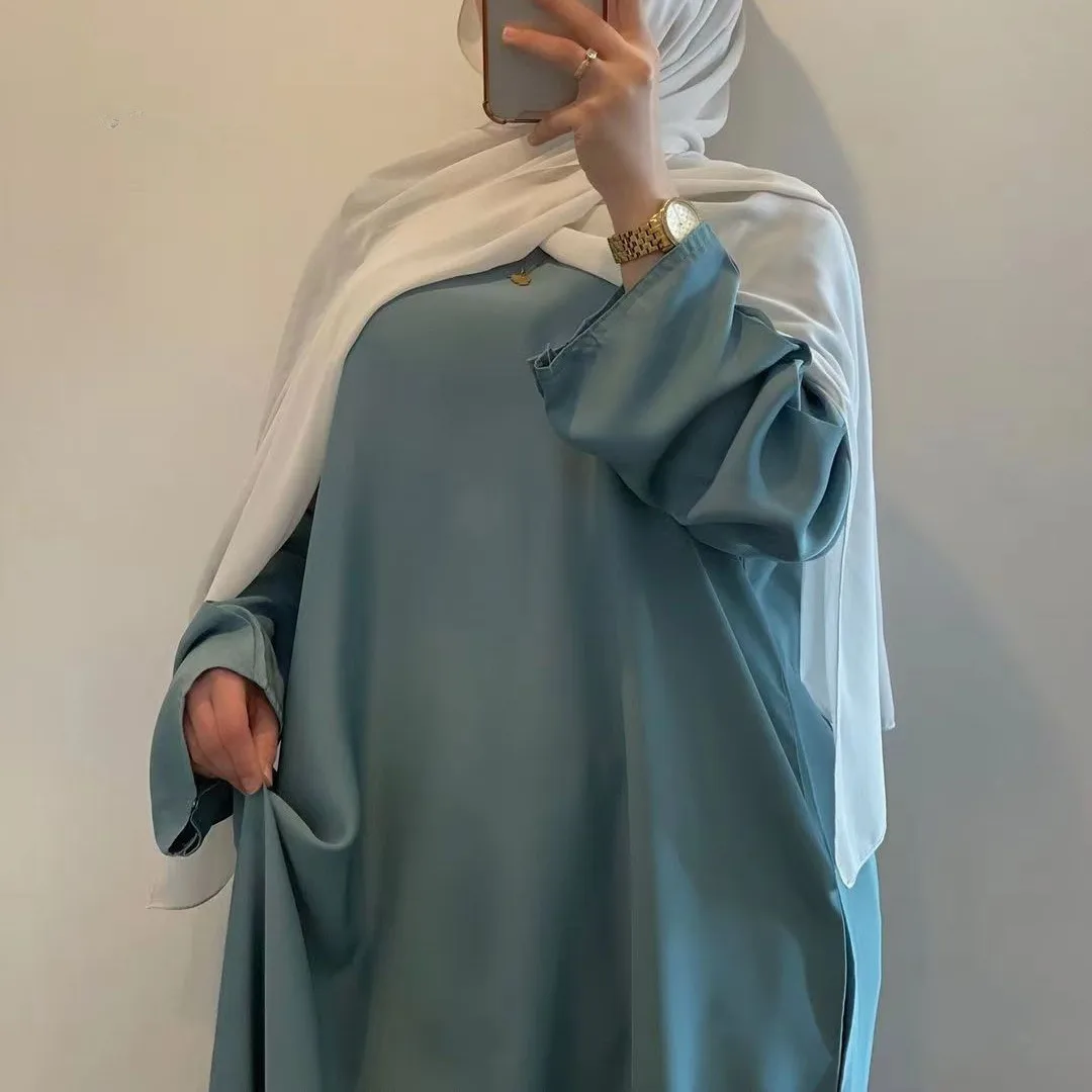 ขายส่งมุสลิม Abaya ตุรกีเจียมเนื้อเจียมตัวดูไบ EID คุณภาพสูงแบบดั้งเดิมเสื้อผ้ามุสลิมซาตินสีทึบ Abaya ชุดสําหรับสตรี