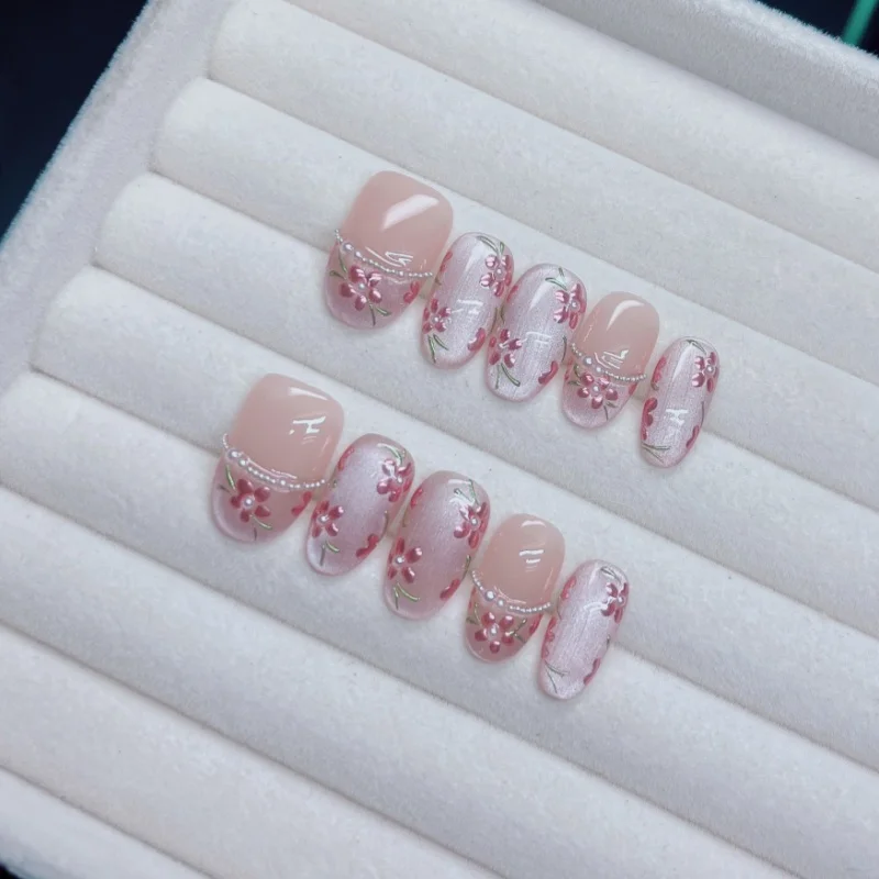 

10Pcs Floral Design Handmade Press-On Nails - French Style with Cat Eye and Sparkling Gem Pearl for Women&Girls Daily Wear Art
