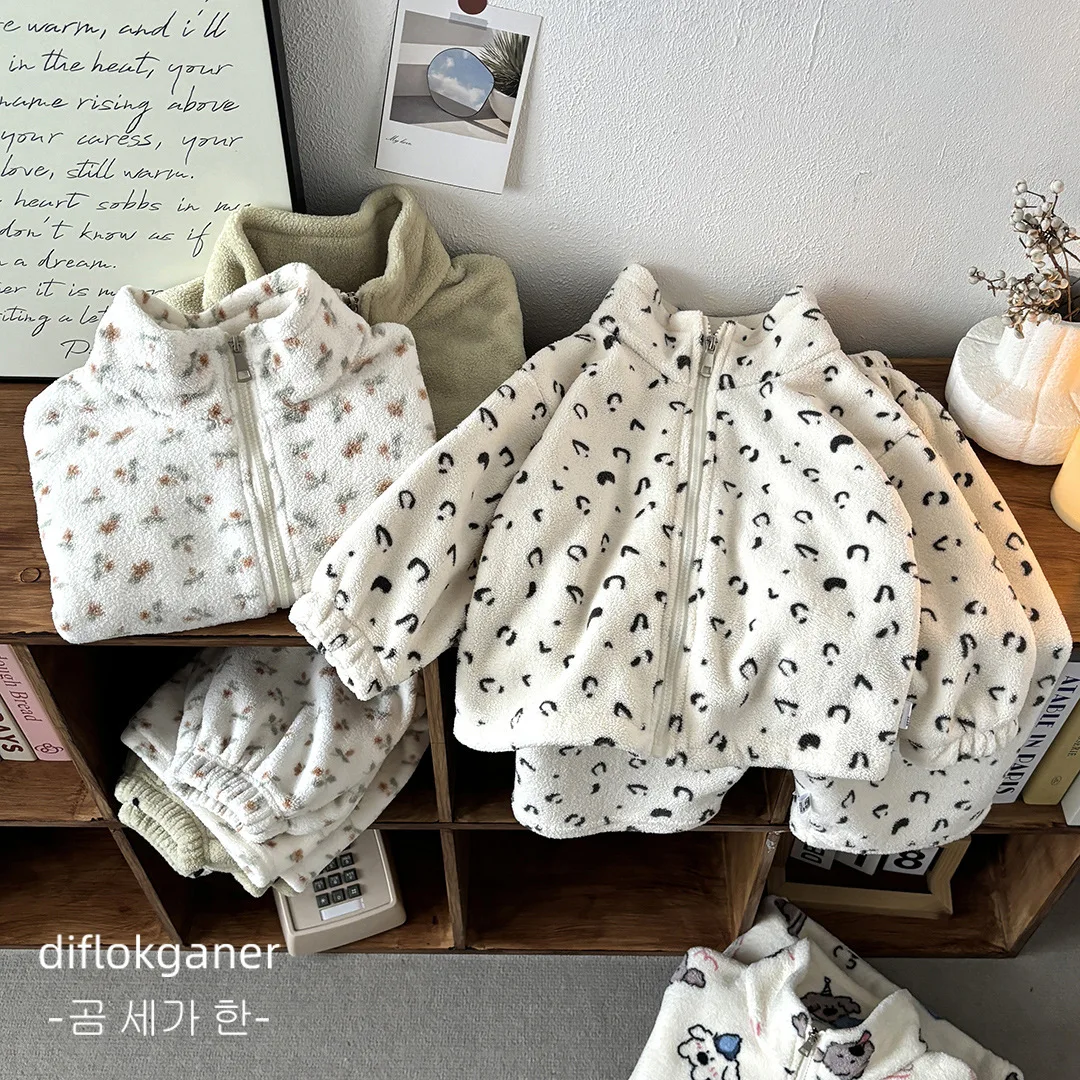 

Kids Double-sided Fleece Cartoon Printed Tracksuit Sets 0-8Y Boys Girls Winter Warm Soft 2Pcs Outfit Casual Homewear Outerwear