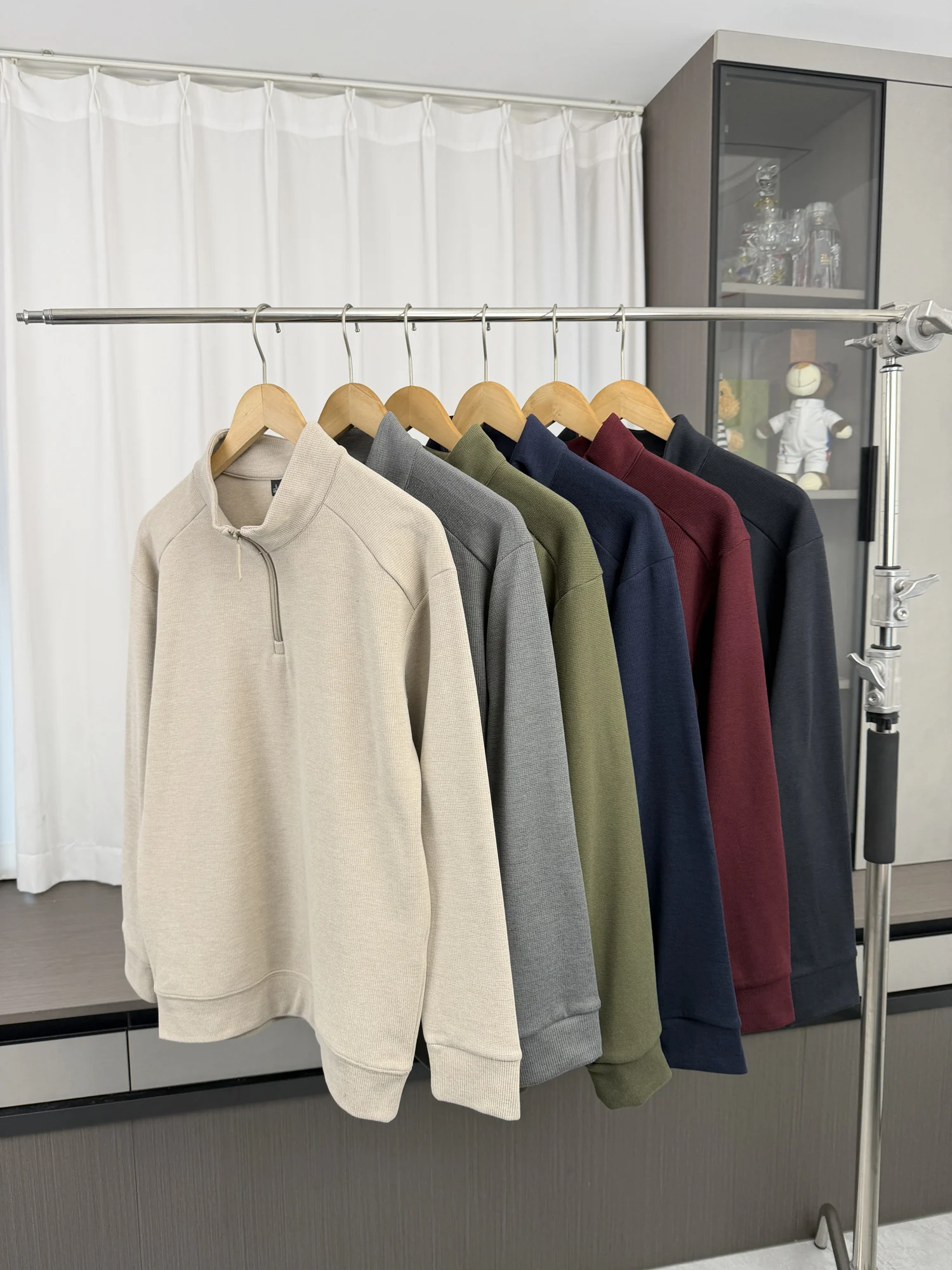 Exquisite Quality Men's Long Sleeve Hoodie Comfortable Versatile Stand Collar Half Zipper Fashionable Autumn Winter Streetwear