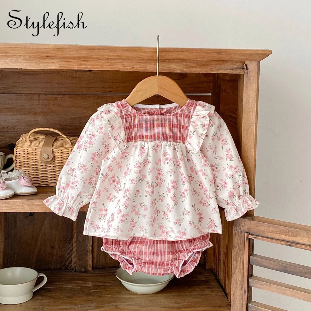 Autumn New 0-3 Year Old Baby Clothing Cute Baby Girl Sweet and Exquisite College Style Floral Long Sleeve Set