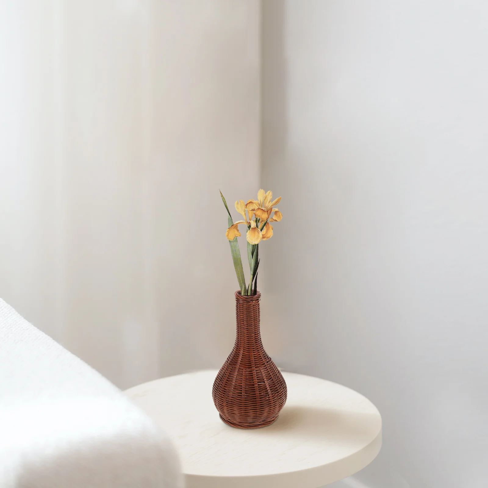 

Small Bamboo Woven Flower Vase Rustic Style Decorative Planter Desktop Artificial Flower Container Braided Vase