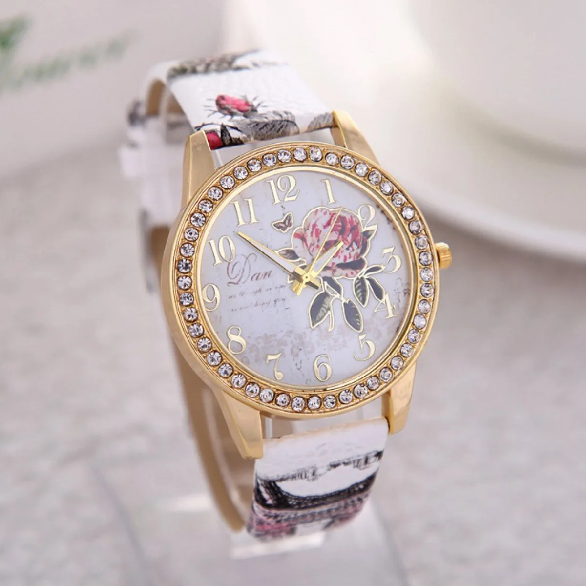 

Luxury Rhinestone Dial Rose Flower Leather Strap Women Casual Quartz Watch