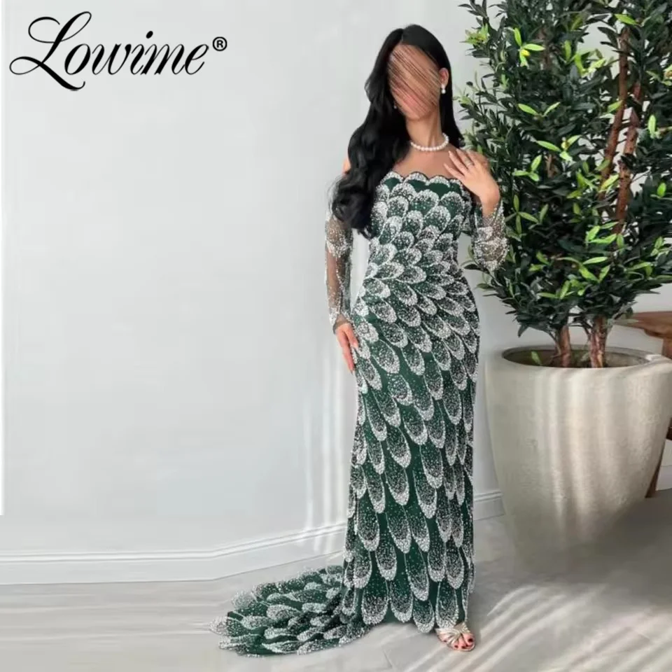 Abiti da ballo a sirena verde Abiti da celebrità lunghi con spalle scoperte Abiti da sera per occasioni formali di compleanno con perline personalizzate