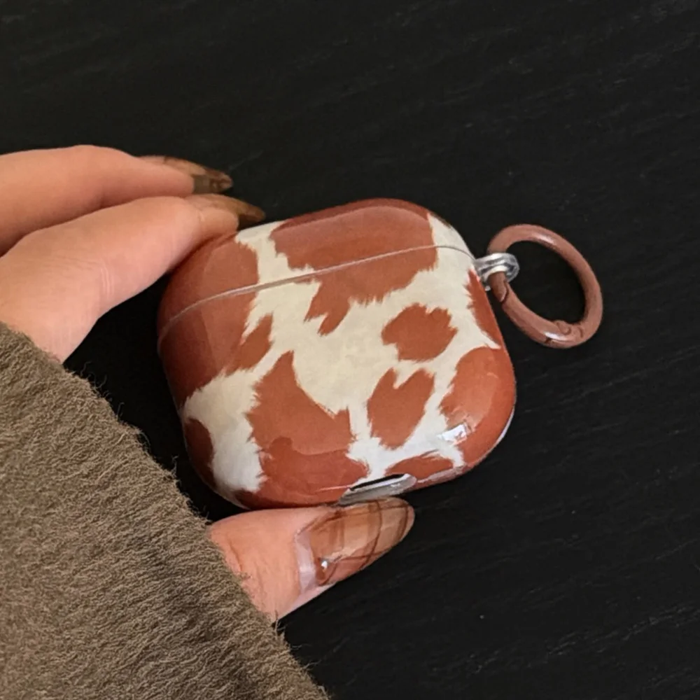 귀여운 갈색 소 텍스처 글로스 애플 에어팟 4 보호 케이스 에어팟 프로3 프로2 3세대 1 또는 2 소프트 이어폰 커버