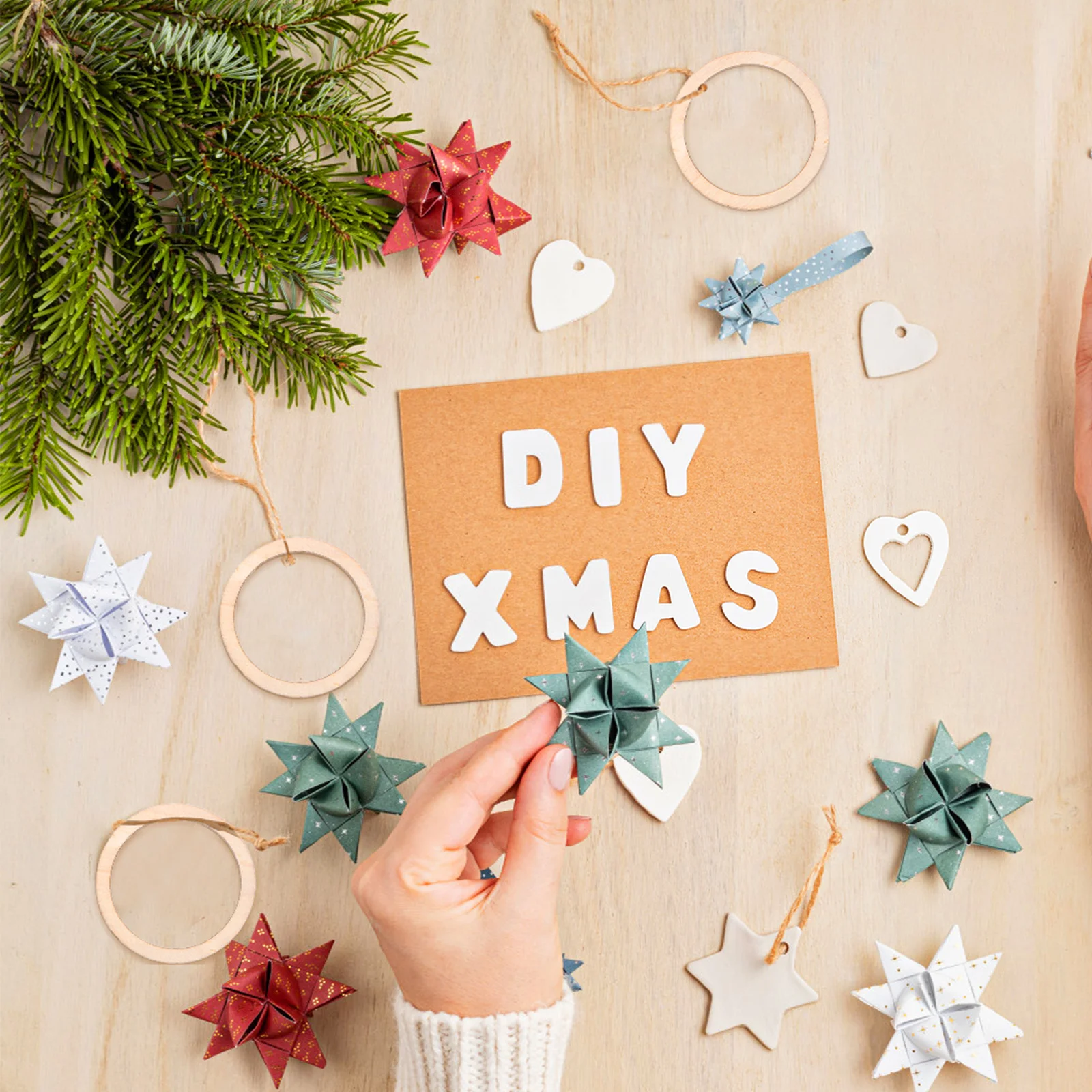 

50Pcs Round Wooden Pieces Natural Wood Color 6cm DIY Craft Embellishments Scrapbooking Decor Party Tags Wedding Ornaments