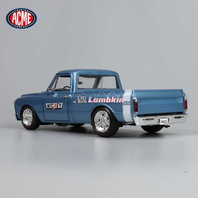 ACME 1:18 For Chevrolet nickey 1967 C10 SS pickup muscle car pickup truck alloy car model ornaments collection gift miniature