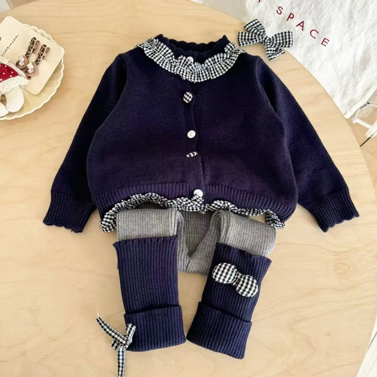 

Children's Clothing New Autumn Girls Plaid Splicing jumper Cardigan Bow Bottoms Two-piece Set 90-140cm