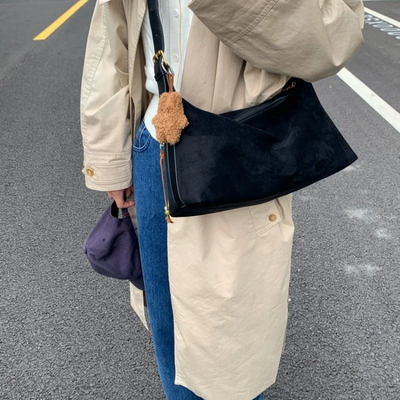 

2025 New High-end Luxury Brand Ladies Leather Tote Bag Famous Designer Elegant Simple Paris Chic​