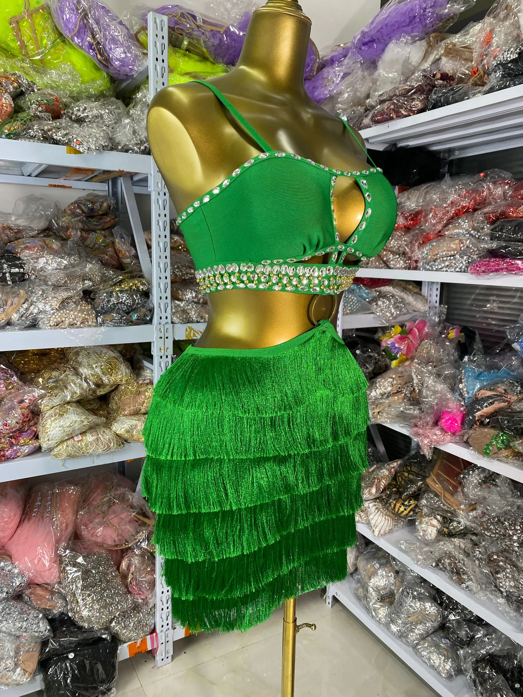 Mulheres sexy cinta de espaguete cortar cristal bordado borla bodycon mini curto vestido de uma peça noite clube festa vestido musical