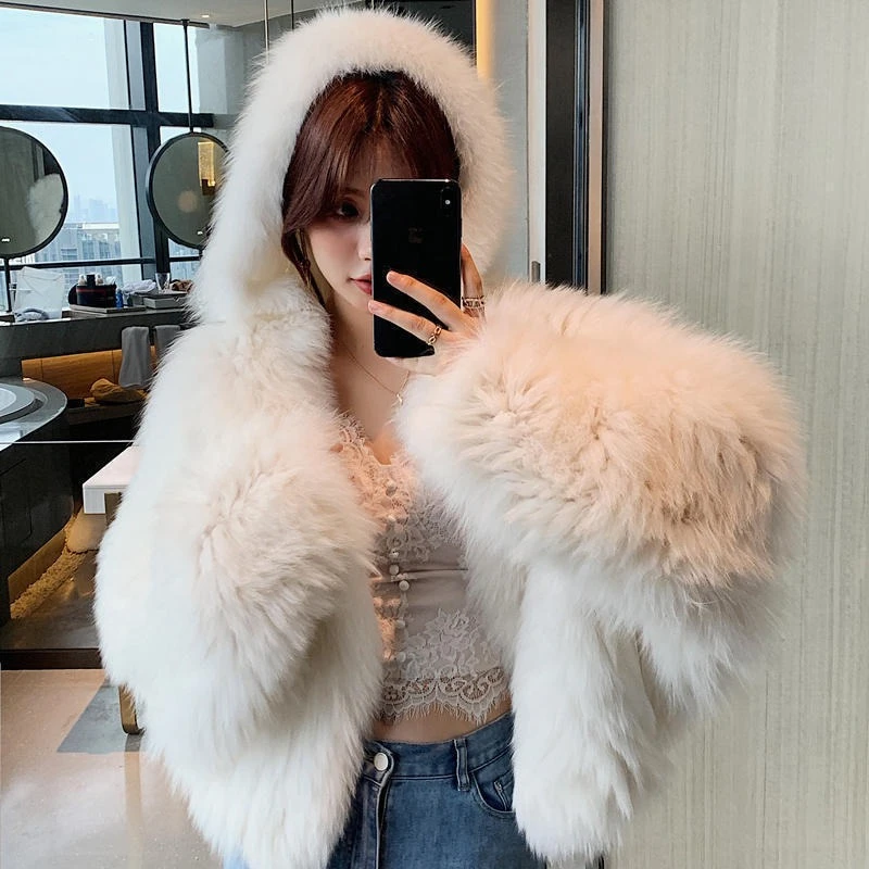 

Новая осенне-зимняя женская шуба с капюшоном в виде лисы, свободная популярная, тонкая, модная, длинная шуба