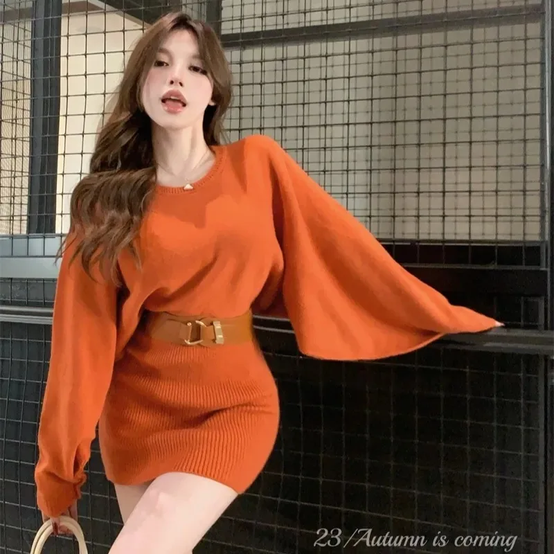 حزام عصري بأكمام الخفافيش مع فستان محبوك بحزام الخصر بلون سادة ورقبة دائرية وأكمام طويلة فستان قصير على الورك #2