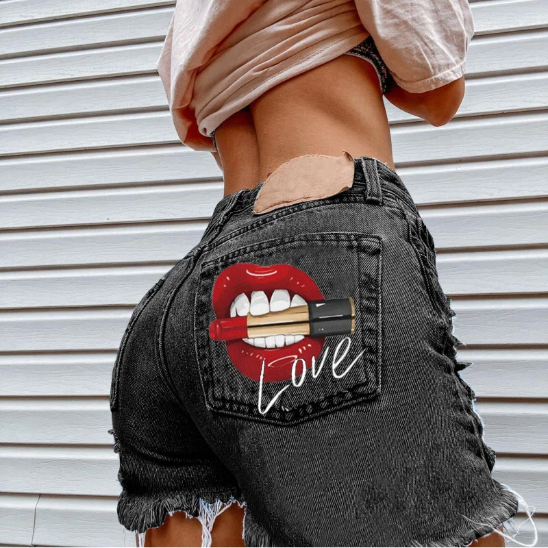Summer Trendy Women's Lipstick Street Style Shattered Denim Shorts Mouth Biting Effect Casual Jeans Fashion Accessories - view 3