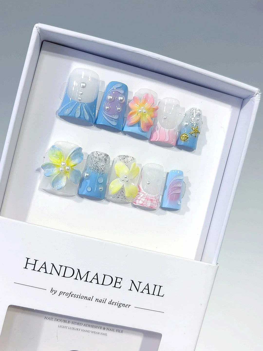 

Pastel Blue Pink Floral Butterfly Starfish Pearl Rhinestone Short Square Press on Nails（L250）