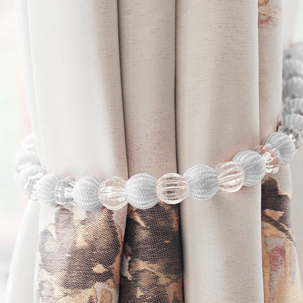 

2Pcs Elegant Crystal Bead Curtain Tiebacks 2Cm Big Beads 1.5cm Small Beads Reinforced Cord for Heavy Duty Window Drapes Decor