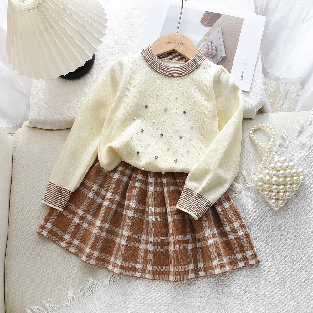 Autumn and Winter College Style 4 5 6 7 -year-old Girl Knitted Suit with Pleated Lace Top and Plaid Skirt Two-piece Set