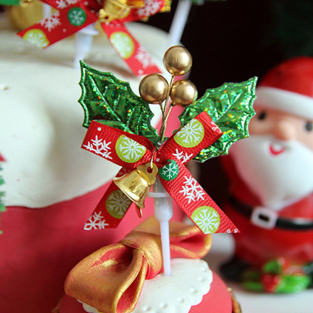

12pcs Christmas Tree Wreath Cake Toppers Picks for Cupcakes Decor Holiday Party Supplies Theme Ornaments Fruit Christmas cake