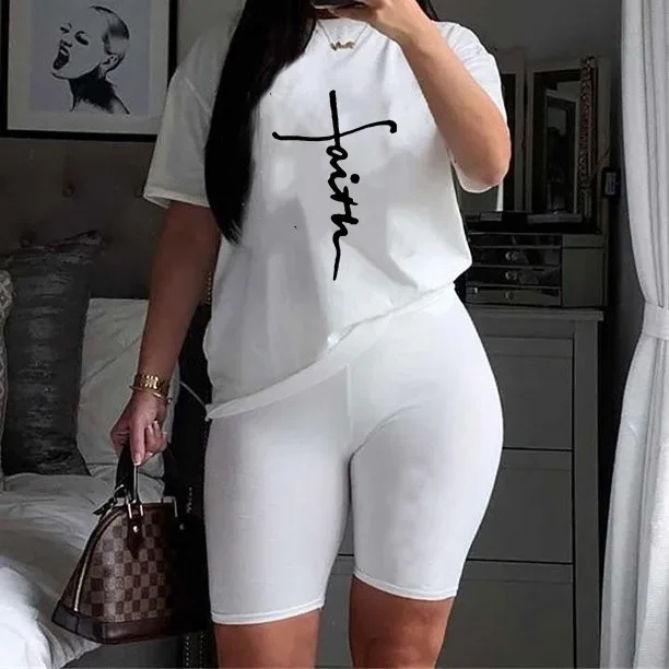 Summer Plus Size Women\'s Fashion Positioning Printing Suit Casual Two-piece Short-sleeved O-Neck Top Shorts Two-piece Suit