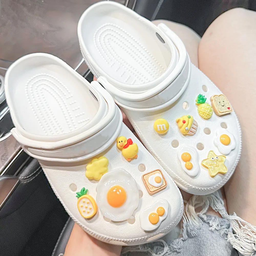 Fun Size Fried Eggs Hole Shoe Charms Decorations Cute Fruit Cake Shoes Buckle DIY 3D Hole Shoe Accessories