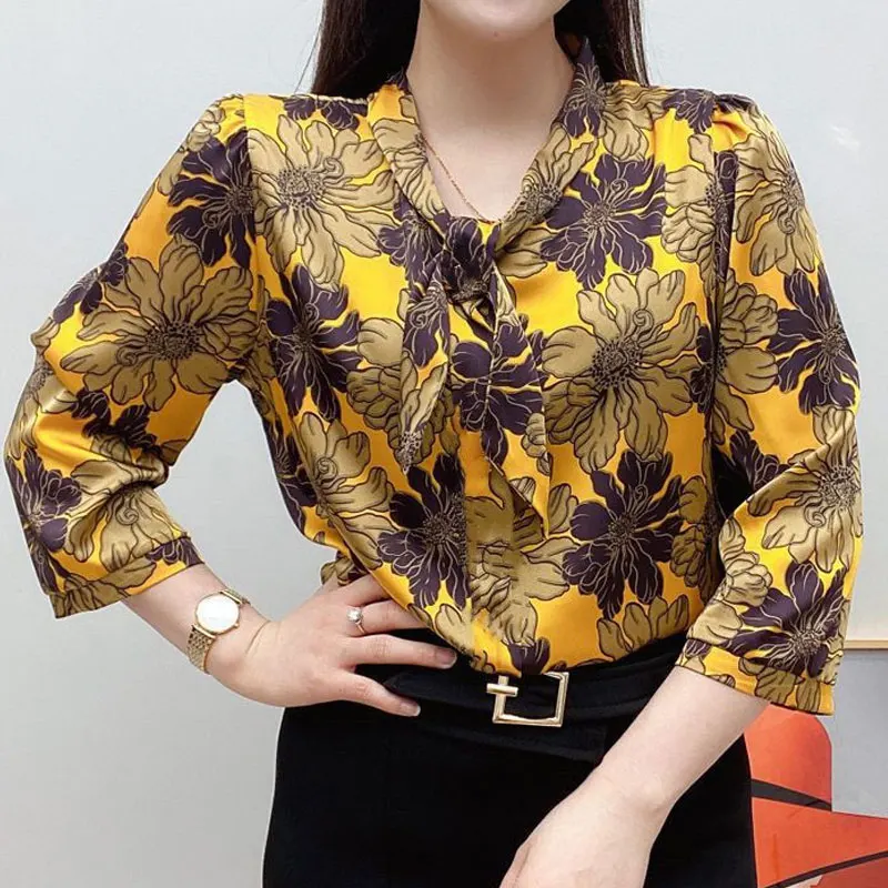 Spring Autumn Stylish Nine Quarter Sleeve Blouse Female Clothing Vintage Floral Printed Casual All-match Scarf Collar Bow Shirt